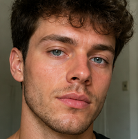 <strong>David L.</strong>